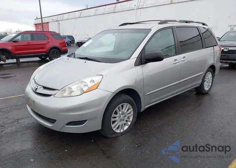 2008 Toyota Sienna Le из США, поврежденный, VIN 5TDBK23C08S009097